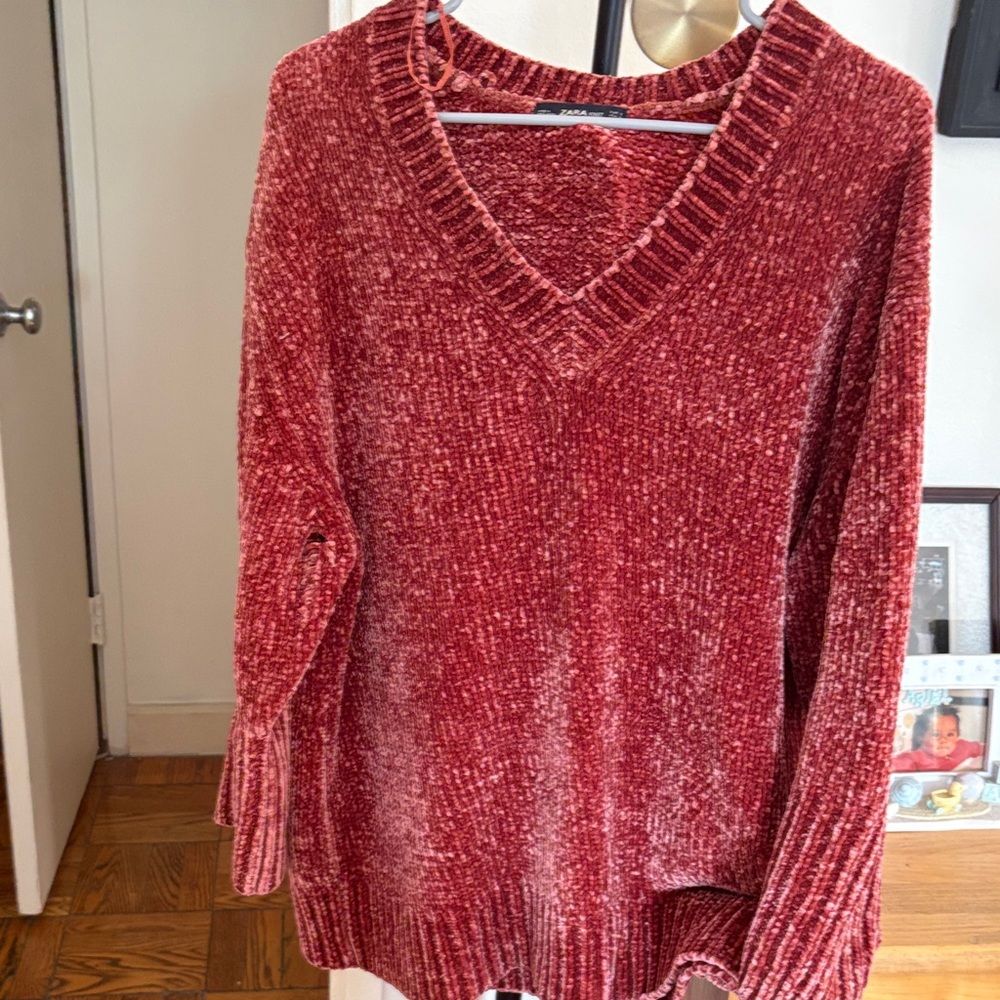 Zara Burgundy V-Neck Sweater